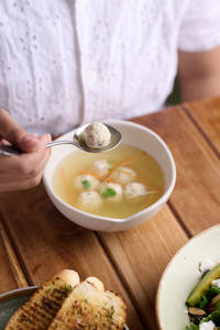 Hearty Chicken Broth