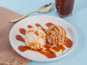 Golden Affogato Sundae