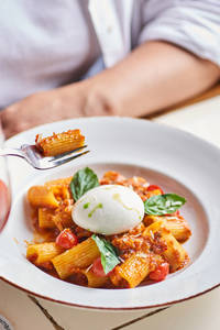 Rigatoni Burrata