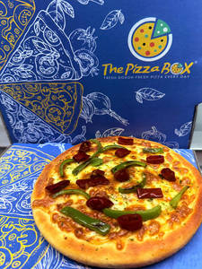 Capsicum & Red Paprika Pizza