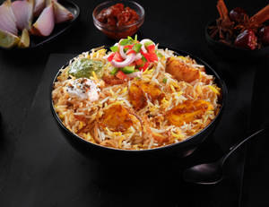 Tandoori Aloo Dum Biryani Bowl
