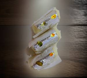 Silver Chena Cream Roll