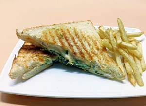 Grilled Spinach & Corn Sandwich