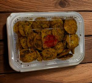 Masala Mathri