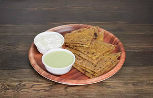 4 Aloo Paratha + Curd