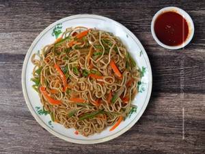 Veg Noodles [Triple]