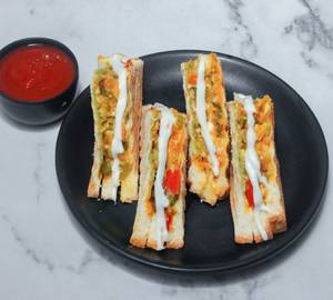 Veg masala club sandwich