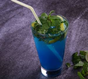 Blue Curacao Mojito   [ Grande 480 ML ]