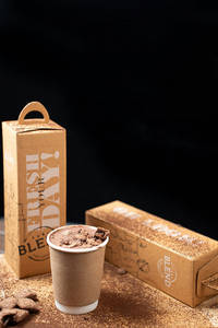 Cadbury Crunch Thick Blend