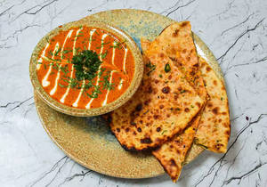Dal Makhani With 3 Roti