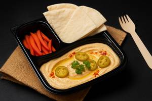 Jalapeno And Harissa Hummus
