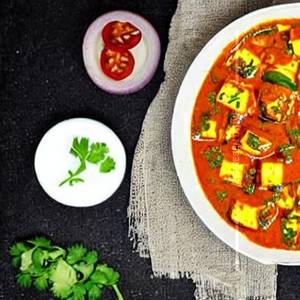 Matar Paneer