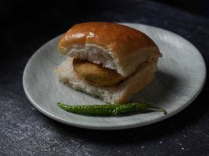 Mumbaiya Vadapav [100 gm]