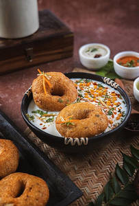 Dahi Vada