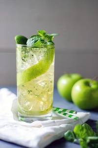 Green Apple Mojito