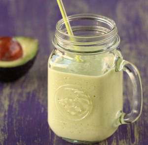 Avacado Banana Smoothie (vegan)