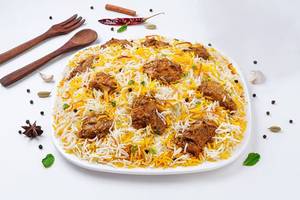 Lucknowi Chicken Dum Biryani Serves 4