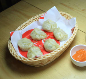 STEAMED - Veg Momos