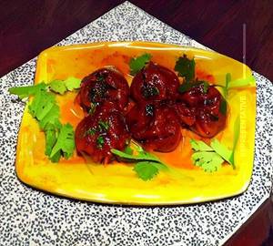 Schezwan chicken momos