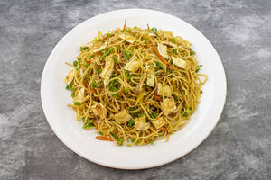 Egg Hakka Noodles