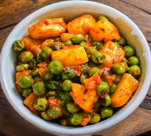 Dry Aloo Matar Sabzi...Half