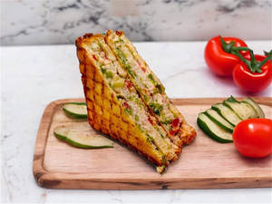 Jain Club Sammich