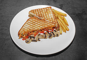 Veg Mushroom Cheese Melt Sammich
