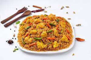 Hyderabadi Veg Biryani Serves 4