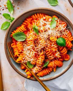 Red sause pasta