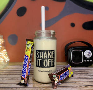 Snicka Snicka [Snickers]