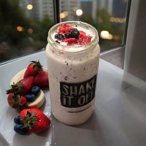 Berry Berry Night
