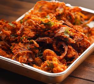 Onion pakoda [8 pieces]