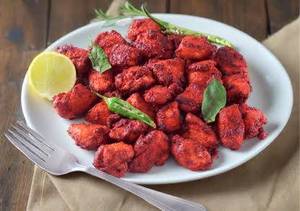 Boneless chilli chicken