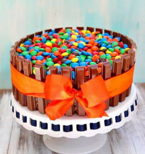 Kitkat Gems Cake