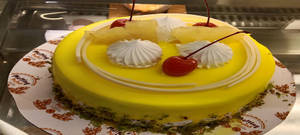 Pineapple Cake 1kg