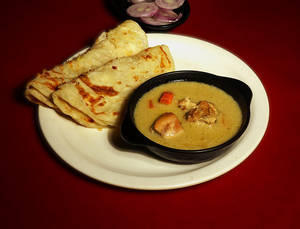 2 Parotta + Chicken Stew