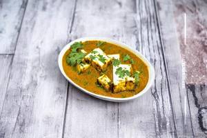 Khaju paneer