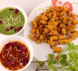 Moong Dal Pakodi