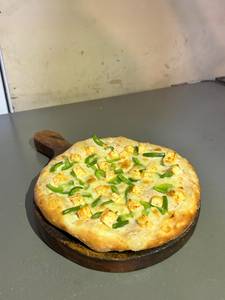 Capsicum And Paneer Pizza [8 Inches]