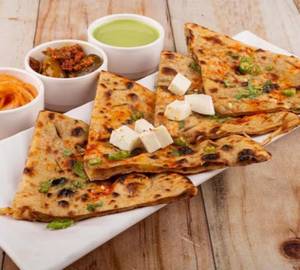 Chicken Keema Paratha
