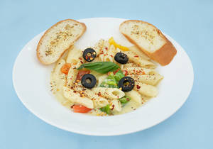 Penne Alfredo Pasta