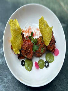 Bhuna Chilli Fish Tikka (4 Pieces)