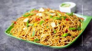 Paneer Hakka Noodles