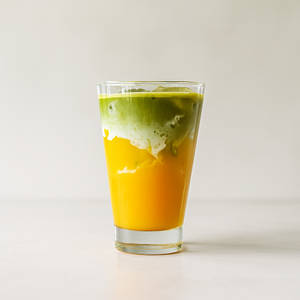 Iced Mango Matcha [Vegan]