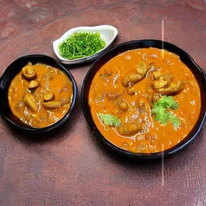 Baby Corn & Mushroom Masala