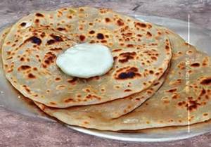 Aloo Paratha (Best Seller)
