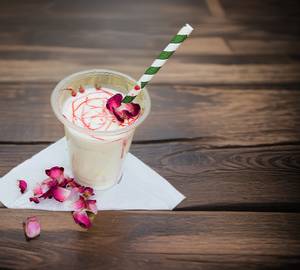 Rose lassi