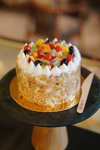 Fresh Fruit Gateau [500gms]