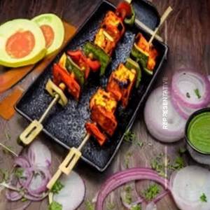 Achari Paneer Tikka