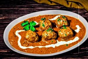 Malai kofta (Red Gravy)